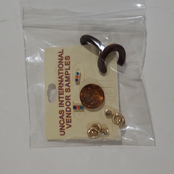 Elegant Set of 3 Gold tone Stud, Hoop & Drop Earrings - Women's Fashion Jewelry - Picture 9 of 9